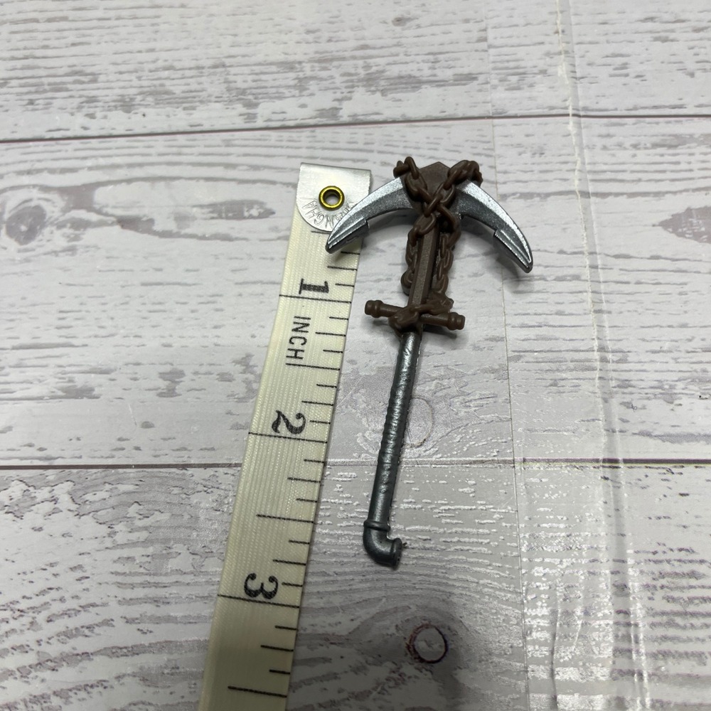 Fortnite Forebearer Pickaxe Accessory Silver Loot - Picture 3 of 4